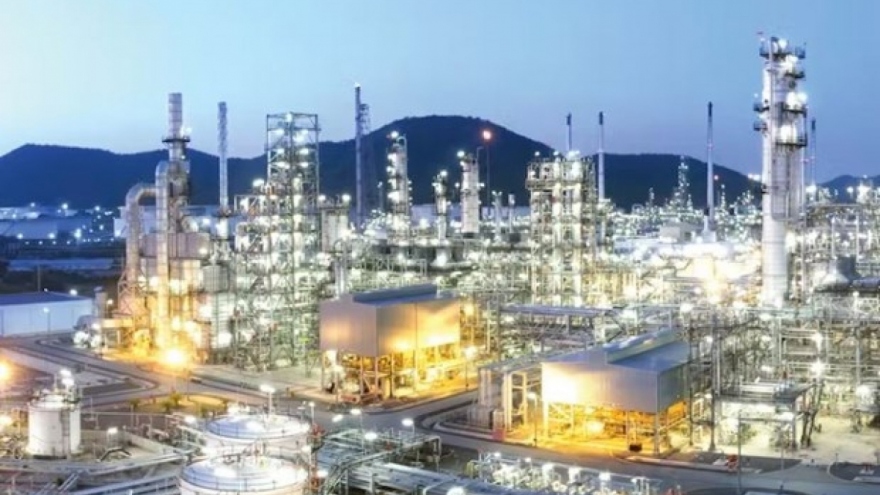 Thai oil refining firm TOP to invest in Vietnamese market